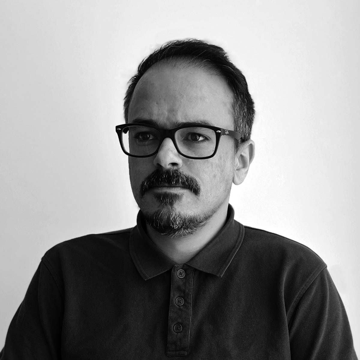 Ritratto di Nuno Sousa, Graphic Designer di IMPETUS Group